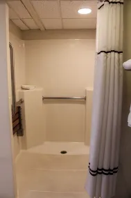 Fireside Inn & Suites Gilford - Salle de bain