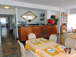 Hotel Capri - Réception