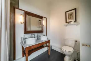 Château de Sainte-Sévère - Bathroom