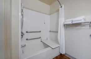 Extended Stay America Suites - Orlando - Lake Mary - 1036 Greenwood Blvd - Salle de bain