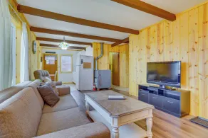 Pet-friendly Cabin Retreat: Wisconsin River Access - Innenbereich
