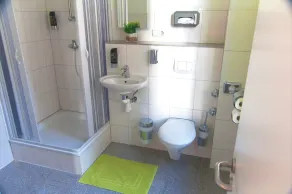 bestprice Hotel Aachen Hauptbahnhof - Badezimmer