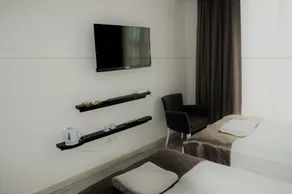 Pruva Prestige Hotel - Room