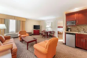 Best Western Plus West Covina Inn - Chambre
