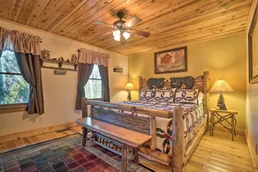 Outdoor Adventure - Charming Cabin w/ Hot Tub - Interior