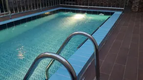 Dolphin Beach Resort Tourist Accommodation - Piscine