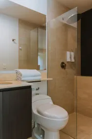 Travelers Rio Verde Living Suites - Bathroom
