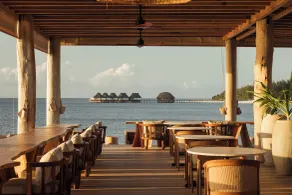JAZ Elite Aurora - Restaurant