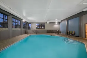 La Quinta by Wyndham Knoxville East - Basseng