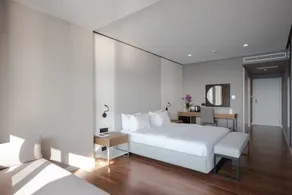 Yacht Hotel - Chambre
