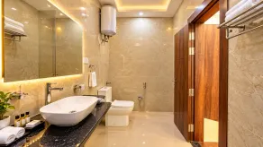 Ganga Palace - Ellara Hotels - Bagno