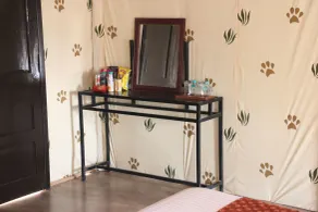 Chokhiwadi Forest Retreat - Chambre