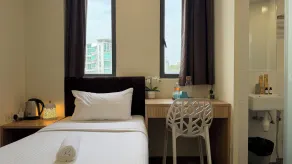 Aura Hotel Mackenzie - Room