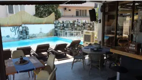 Hani Boutique Hotel - Piscina