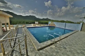 Hotel Ramgarh Palace. - Pool