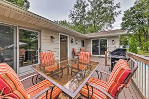 Family Home w/ Deck on Lake Sara: Pets are Welcome - Interiör