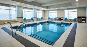 Holiday Inn Express & Suites - Brantford by IHG - Pool