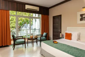 Living Room by Seasons Hotels - Rom