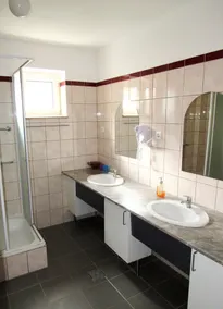 Room in Farmhouse - Rustic Charm - two Bedroom Suite 8601 - Bathroom