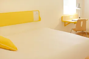 bloomrooms @ Janpath - Room