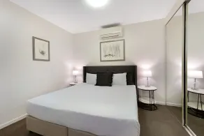 The Sebel Residences Melbourne Docklands Serviced Apartments - Camera