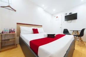 RedDoorz Plus near SM Lanang Davao - Habitación