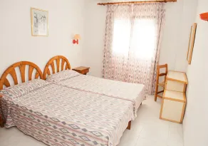 Apartamentos Sol Romántica by DOT Suites - Room