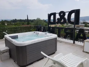 D&D Apartments - Pool