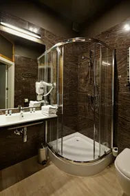 SleepWell Ordynacka - Bathroom