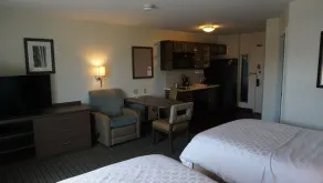 Candlewood Suites-West Springfield by IHG - Chambre