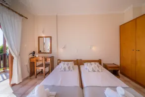 123 Soleil Studios - Rom