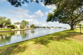 Waterfront Condo on Lake Conroe w/ Boat Launch! - Innvendig
