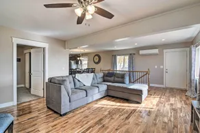 Cozy Retreat w/ Yard Space ~ 11 Mi to Longmont! - Innenbereich