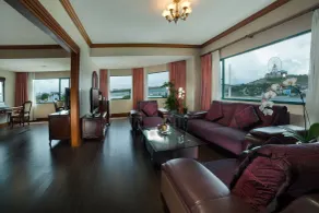 Halong Plaza Hotel - Ausblick vom Zimmer