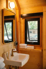 Johnson's Beach Cabins and Campground - Salle de bain