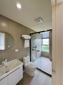 CP Tide Whisper - Bathroom