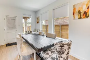 8 Mi to Celebration Station: Family Getaway! - Intérieur