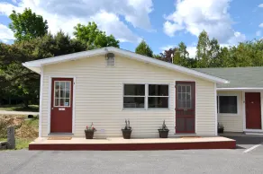 Gallagher's Travels Bar Harbor Motel & Cabins - Reception