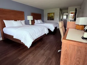 Roland Martin Marina and Resort - Zimmer