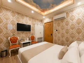 Amory Royal Hotel - Habitación