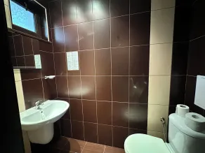 Menada Imperial Heights Apartments - Bathroom