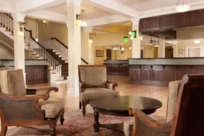 Lake Yellowstone Hotel & Cabins - Inside the Park - Recepción