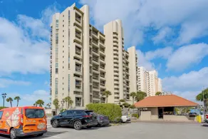 Walk to Sand Key! 11th-floor Clearwater Beach Gem - Innenbereich
