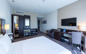 Premier Inn Doha Airport - Room