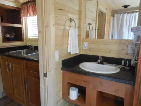 Snake River Cabin Village - Badezimmer