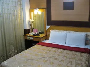 Sheng-Kuo Hotel - Room