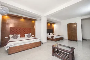 Hotel Sun Village By Palm Aryan - Chambre