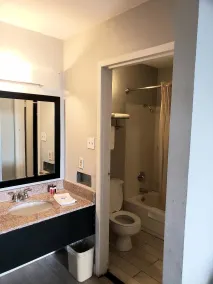 Econo Lodge Mineral Wells - Salle de bain