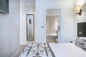 Hôtel Paris Louvre Opéra - Værelse