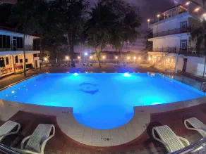 Centauria Lake Resort - Piscine